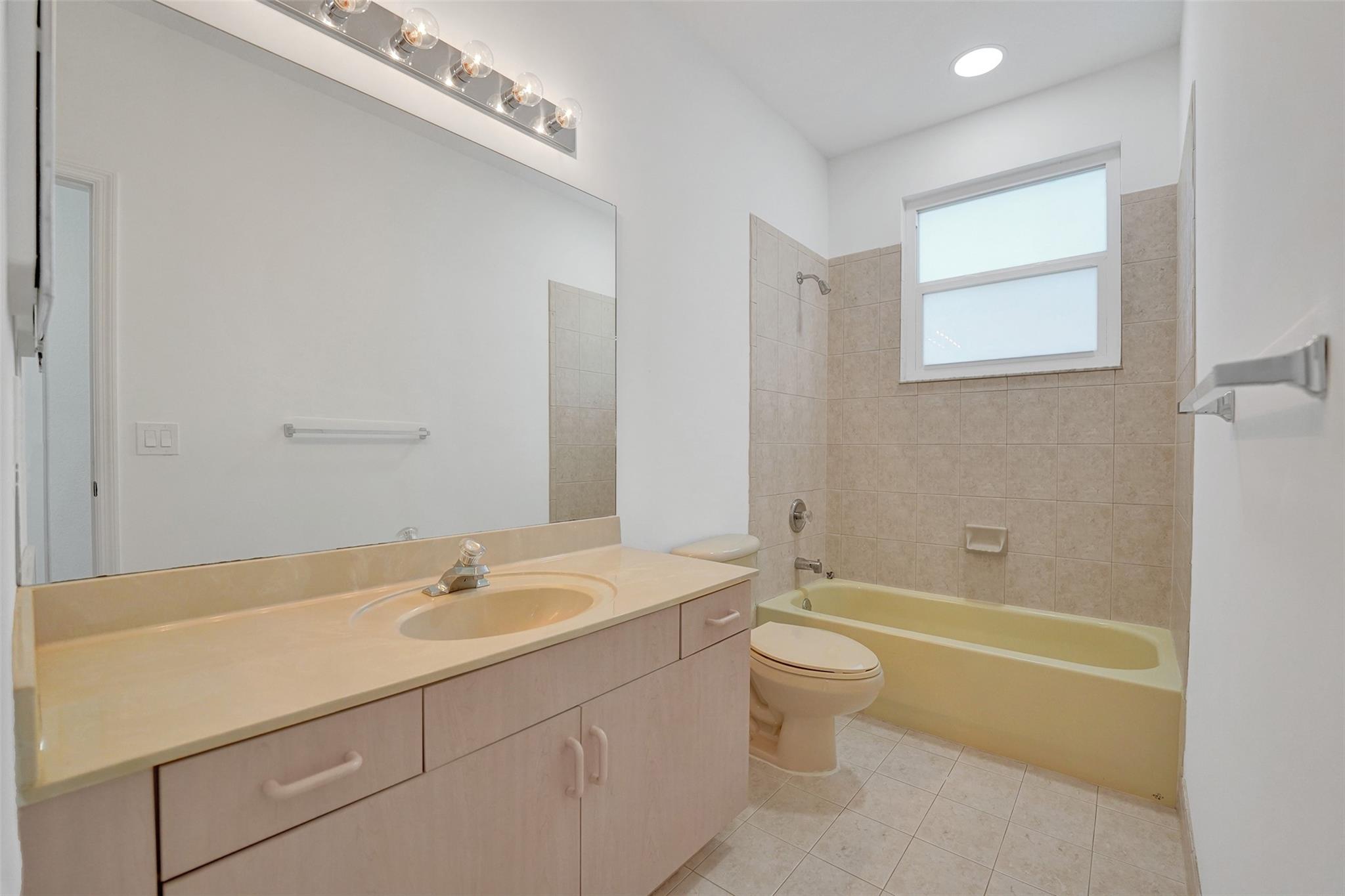 MAPLE RIDGE - Residential