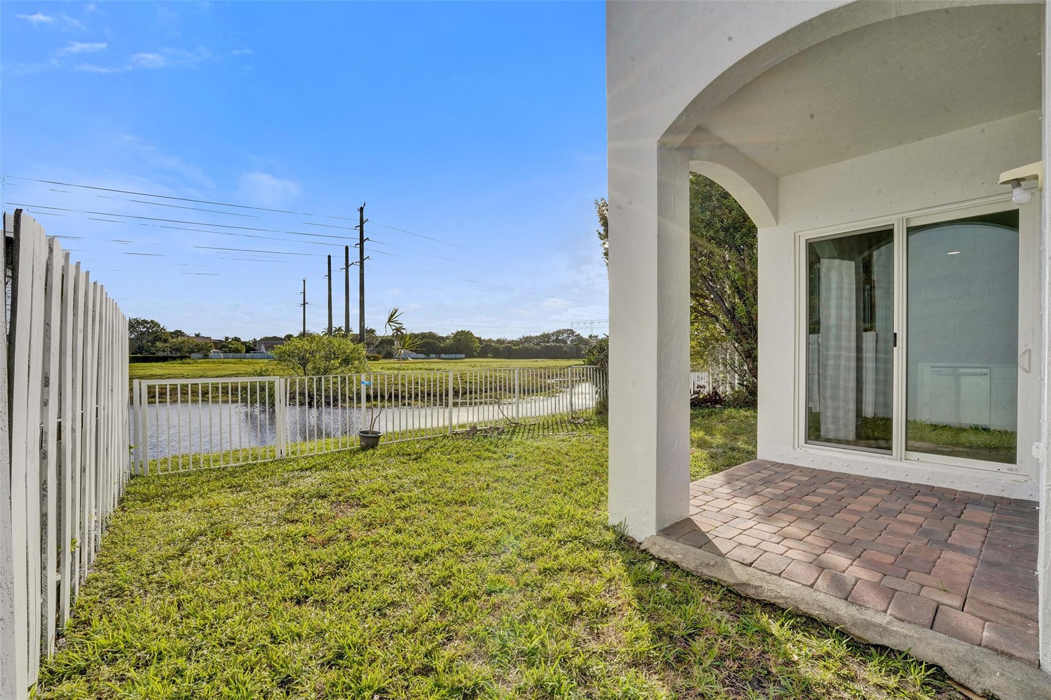 MAPLE RIDGE - Residential