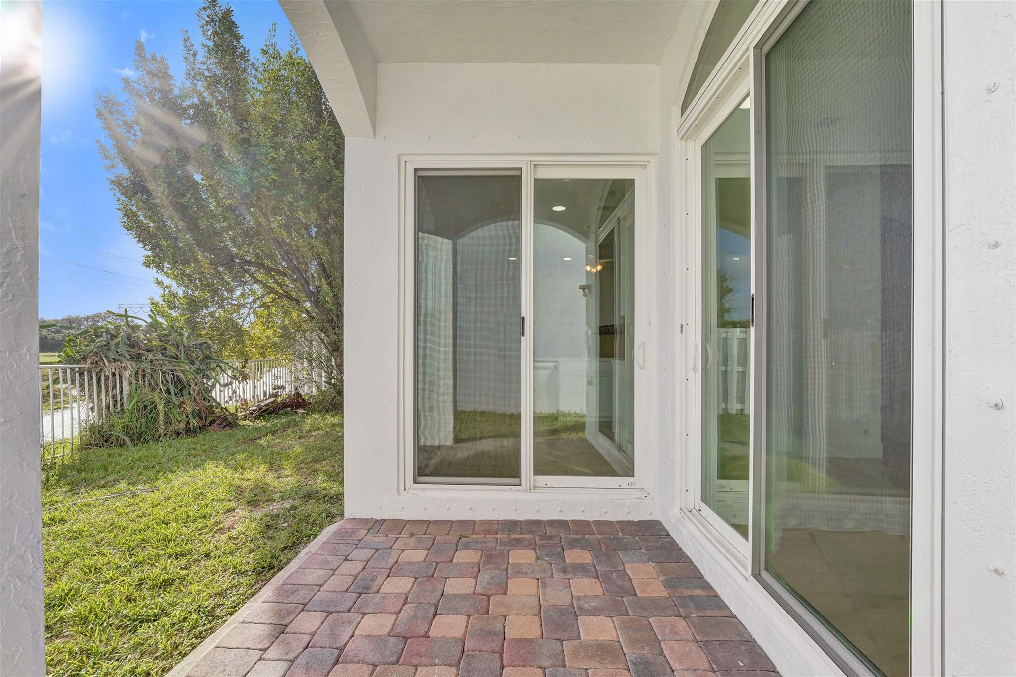 MAPLE RIDGE - Residential