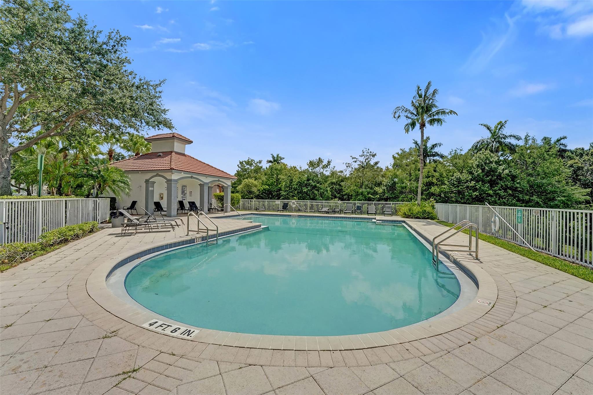 MAPLE RIDGE - Residential