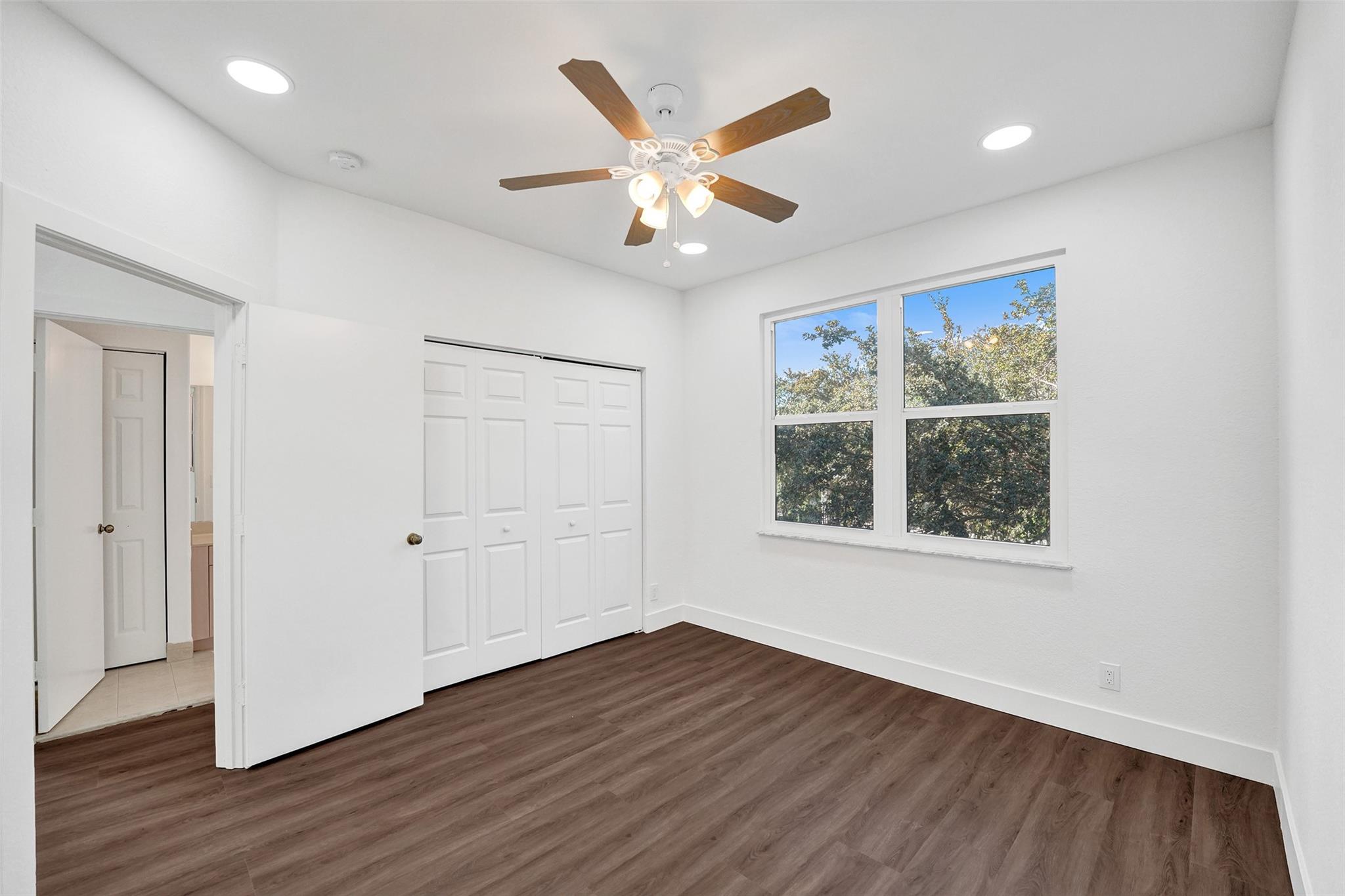 MAPLE RIDGE - Residential