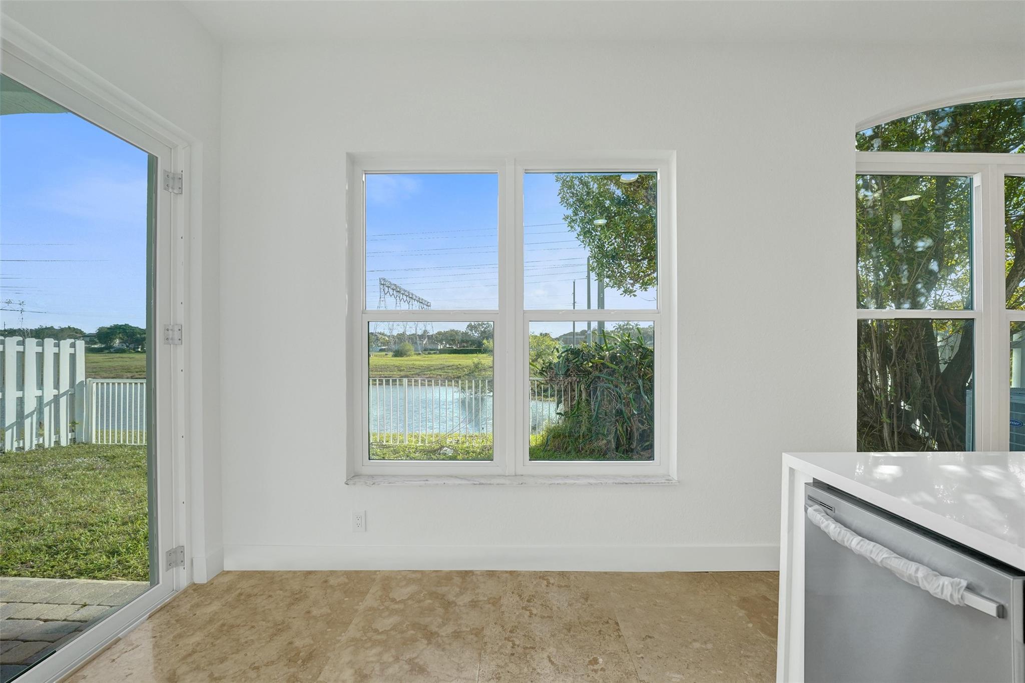 MAPLE RIDGE - Residential