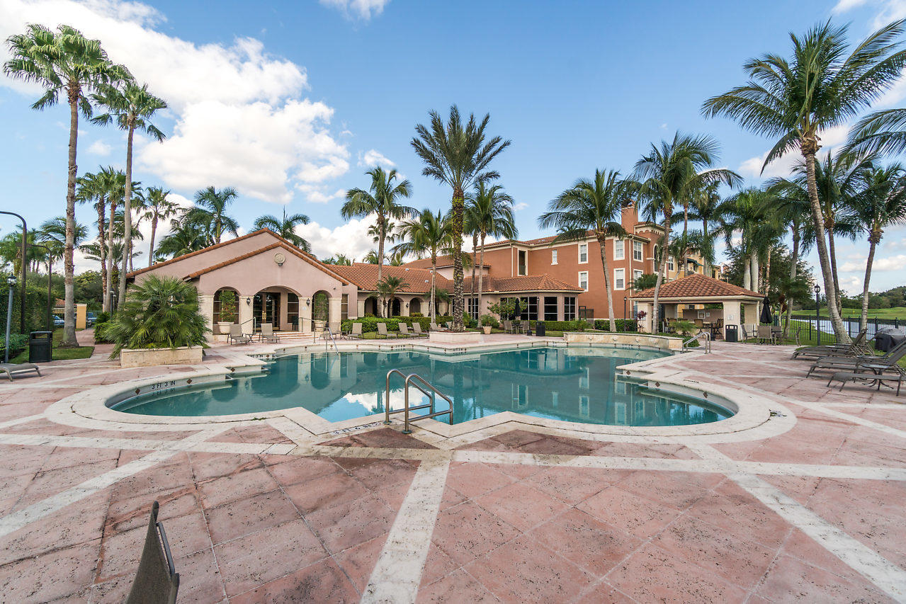 ST ANDREWS AT POLO CLUB CONDO - Residential Lease