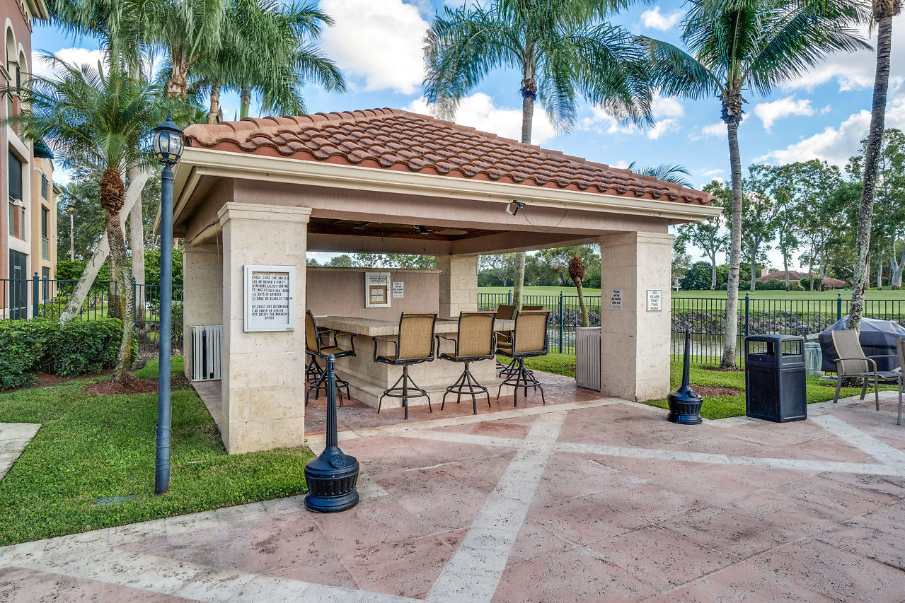 ST ANDREWS AT POLO CLUB CONDO - Residential Lease