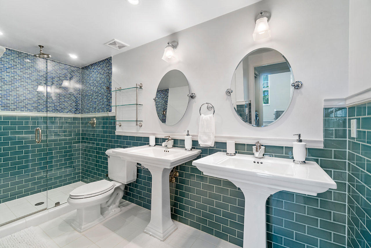 ST ANDREWS AT POLO CLUB CONDO - Residential Lease