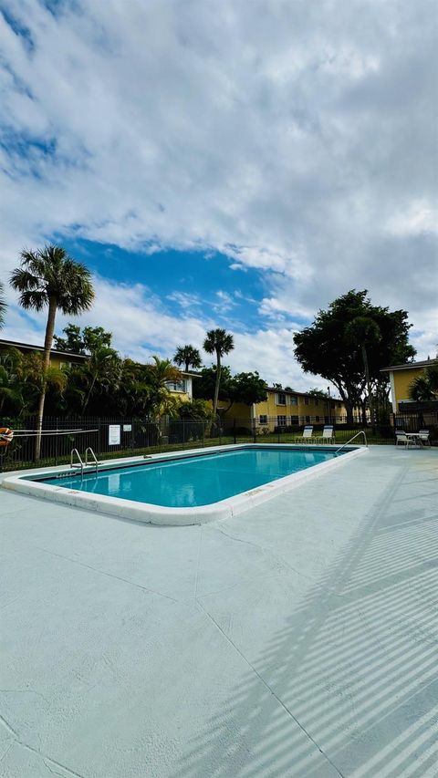 A home in Deerfield Beach