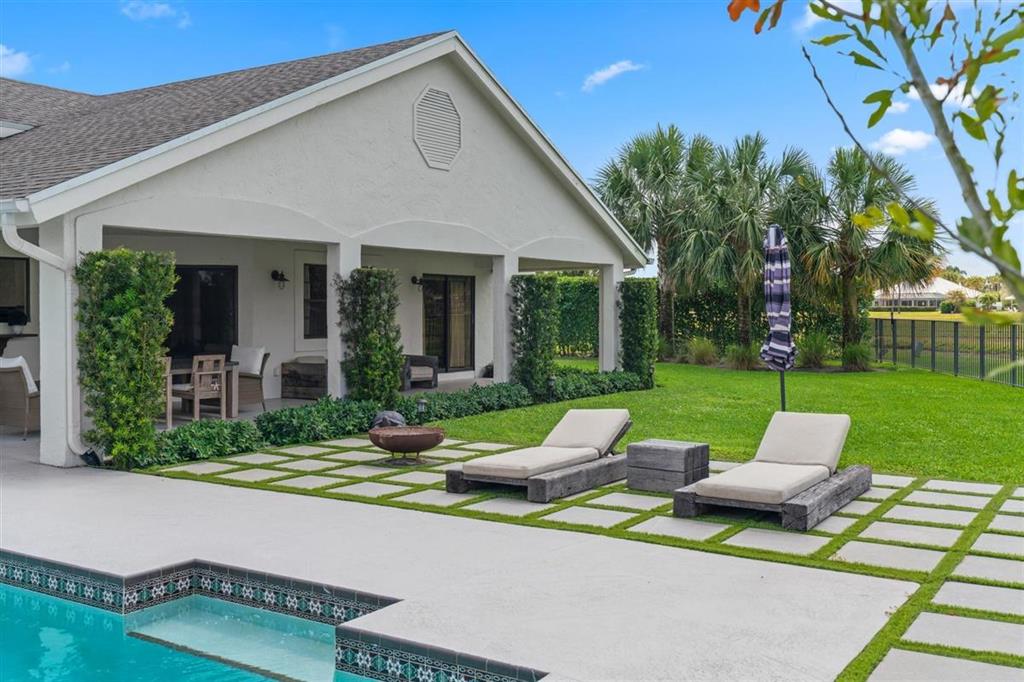 GREENVIEW SHORES 2 OF WEL - Residential