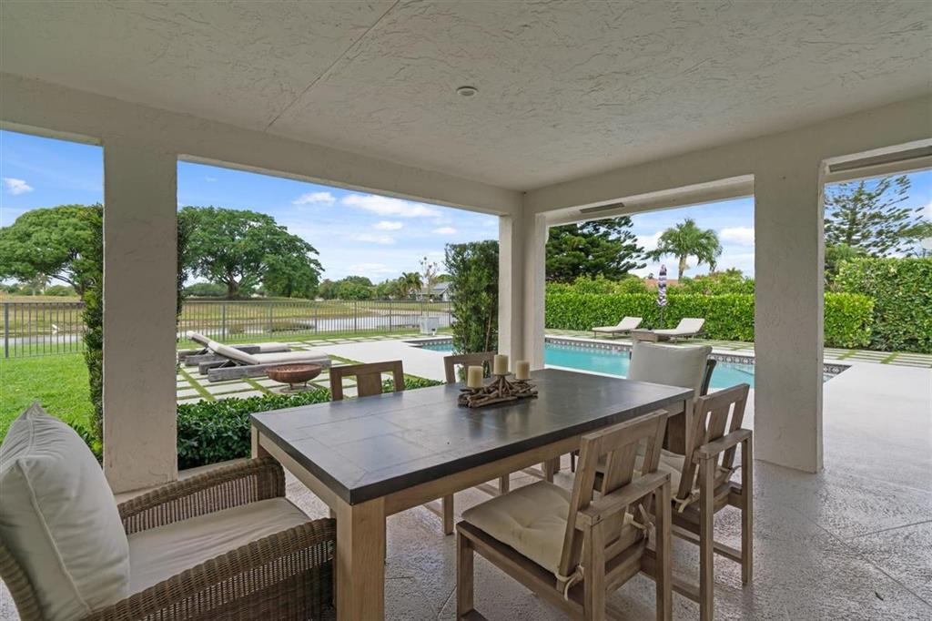 GREENVIEW SHORES 2 OF WEL - Residential