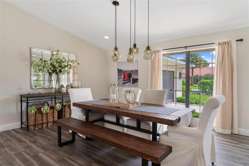 GREENVIEW SHORES 2 OF WEL - Residential