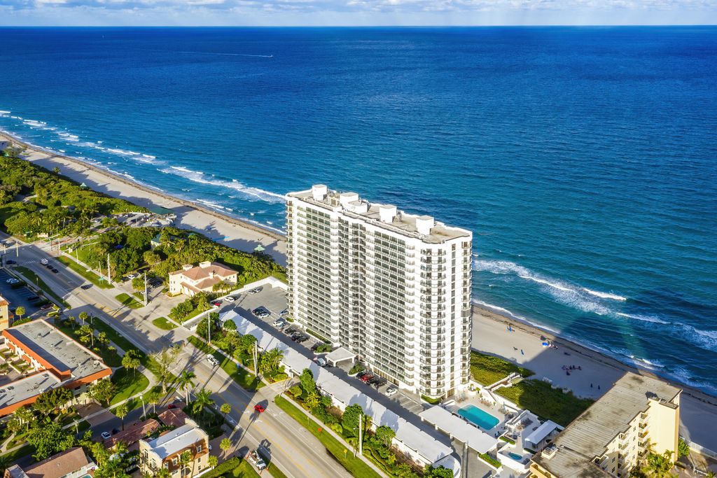 Photo of 250 S Ocean Boulevard #7e, Boca Raton, FL 33432 (MLS # R11062533)