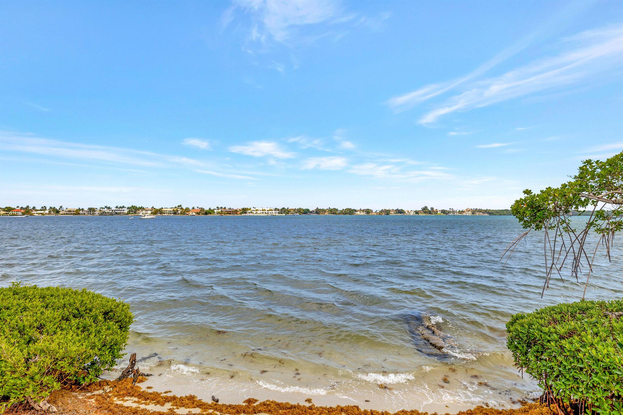 LAKESHORE COLONY - Residential