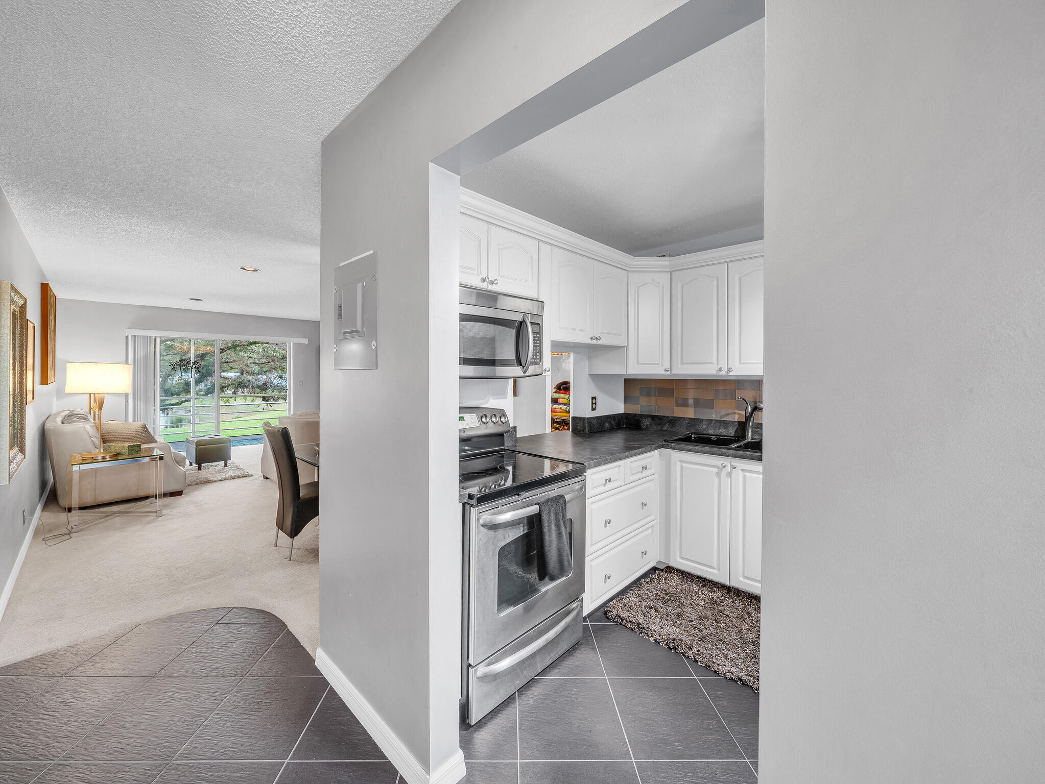 130 Lake Constance Drive, West Palm Beach, FL, 33411/$165,000 3 130 Lake Constance Drive