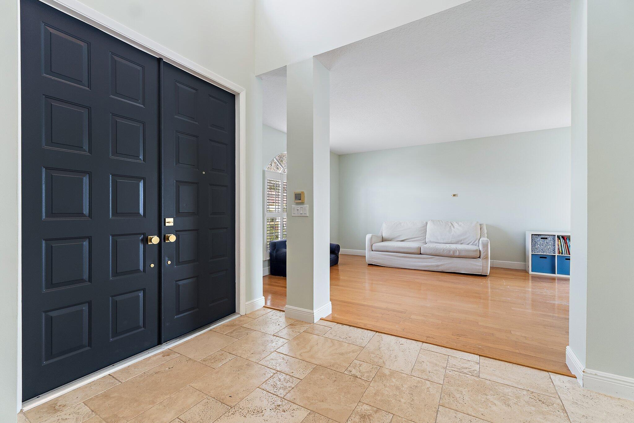 SIENA OAKS - Residential