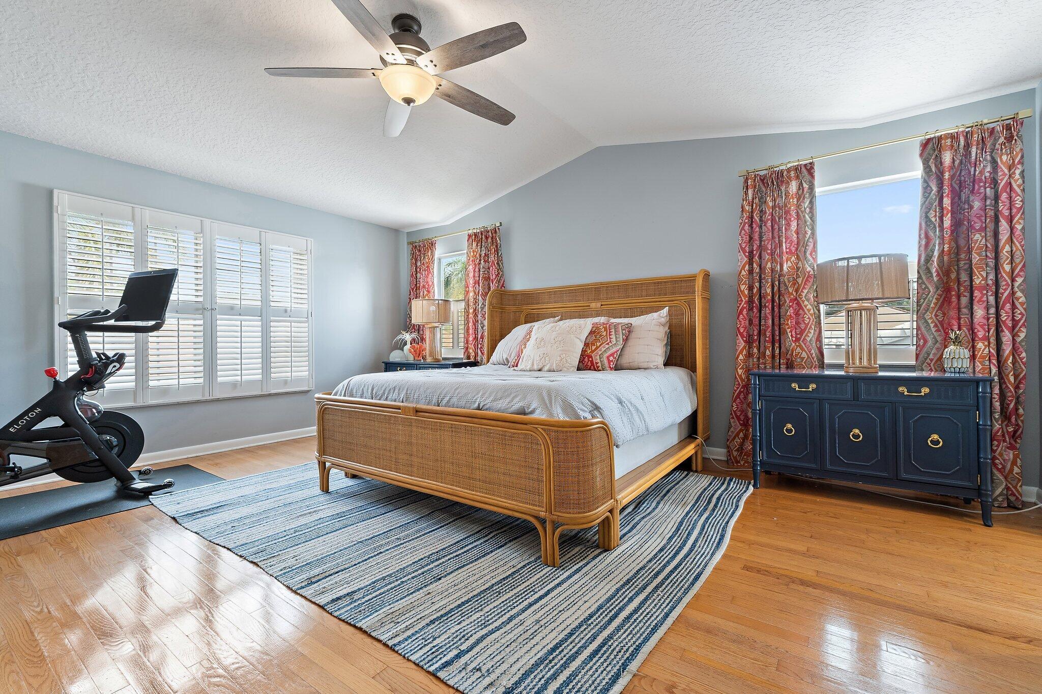 SIENA OAKS - Residential