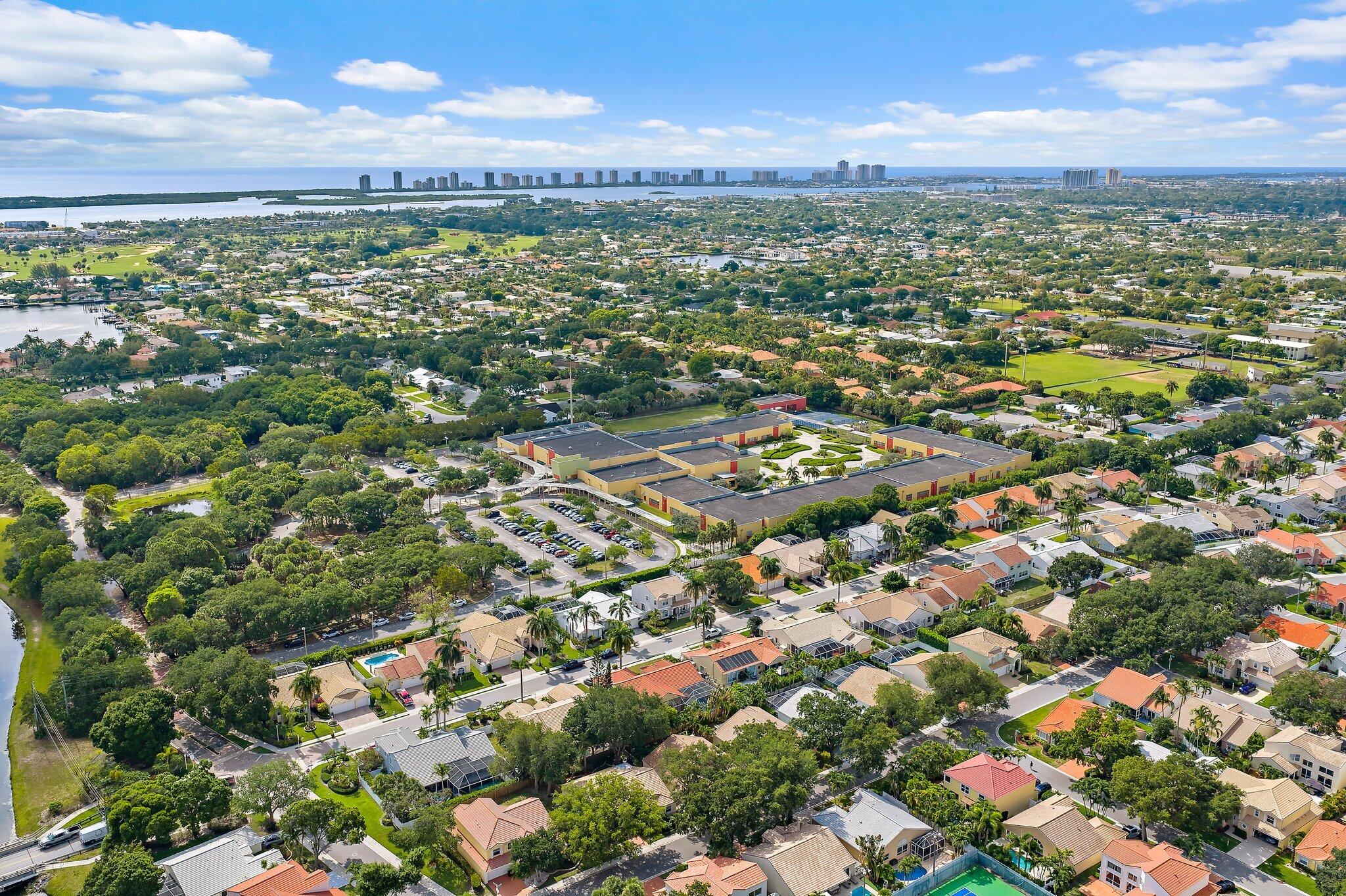 SIENA OAKS - Residential