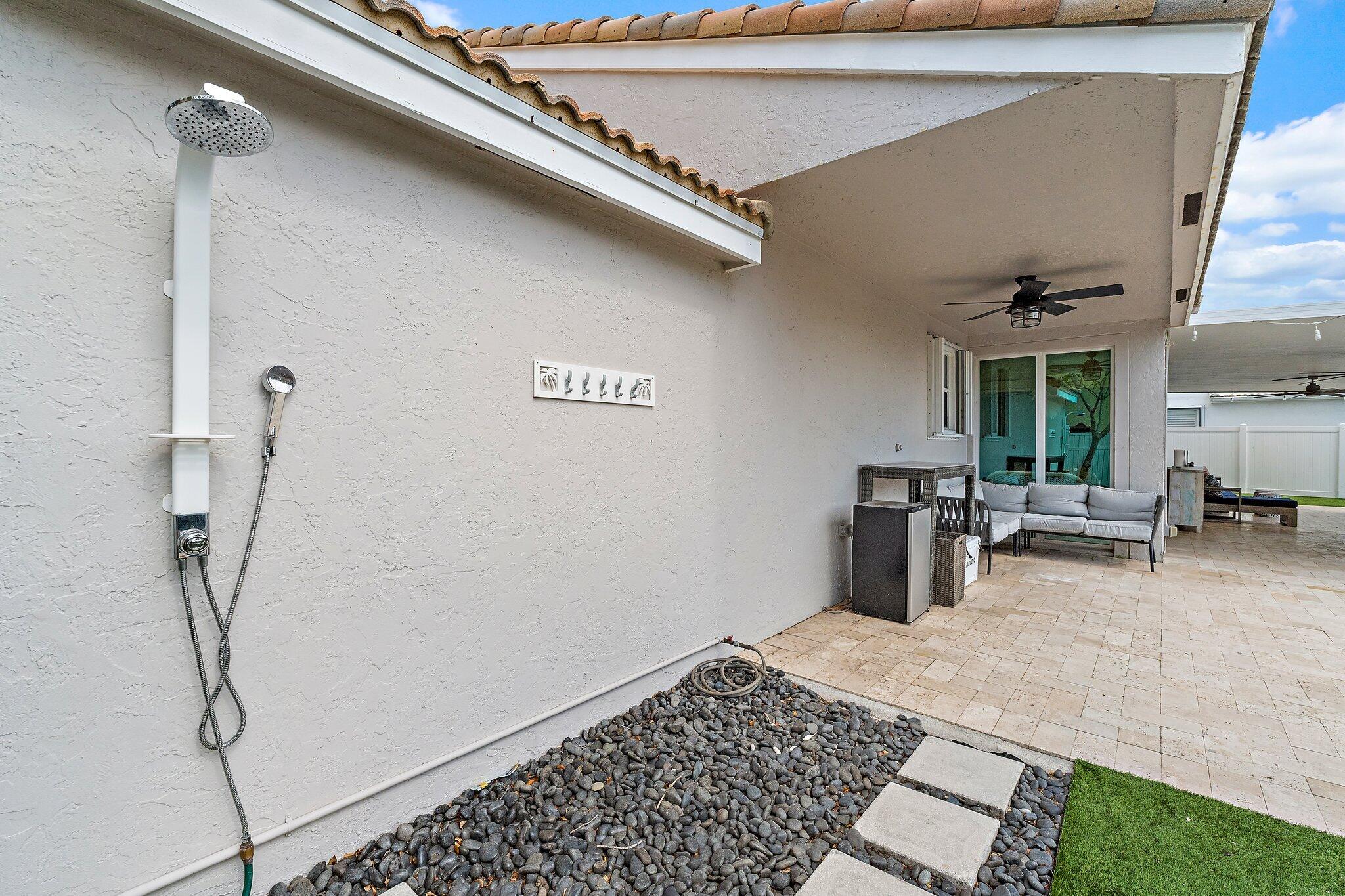 SIENA OAKS - Residential