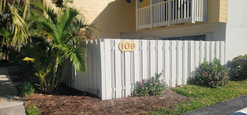 Photo of 109 Seabreeze Circle, Jupiter, FL 33477 (MLS # R10960376)