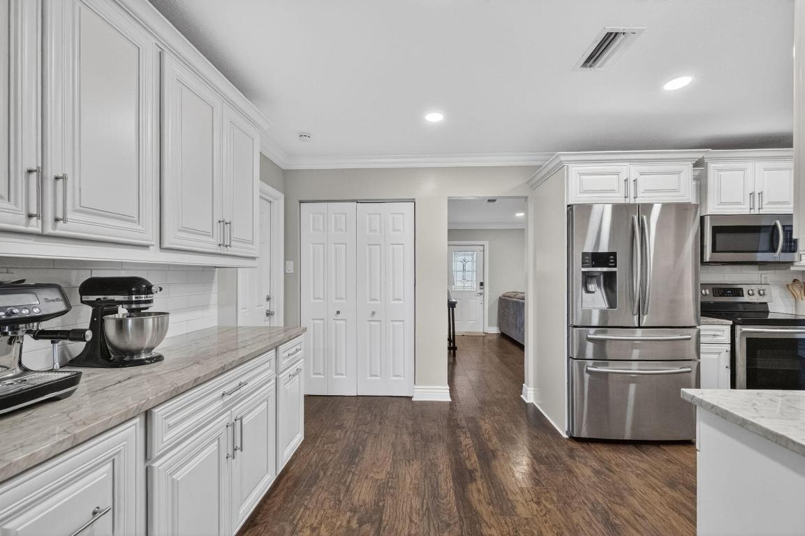 WESTWOOD COMMUNITY 3 - Residential