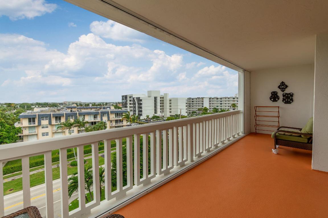 TUSCANY OF PALM BEACH CONDOMINIUM - Residential