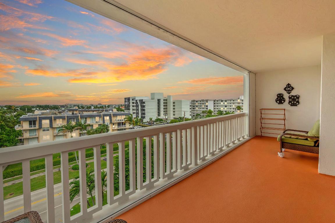 TUSCANY OF PALM BEACH CONDOMINIUM - Residential