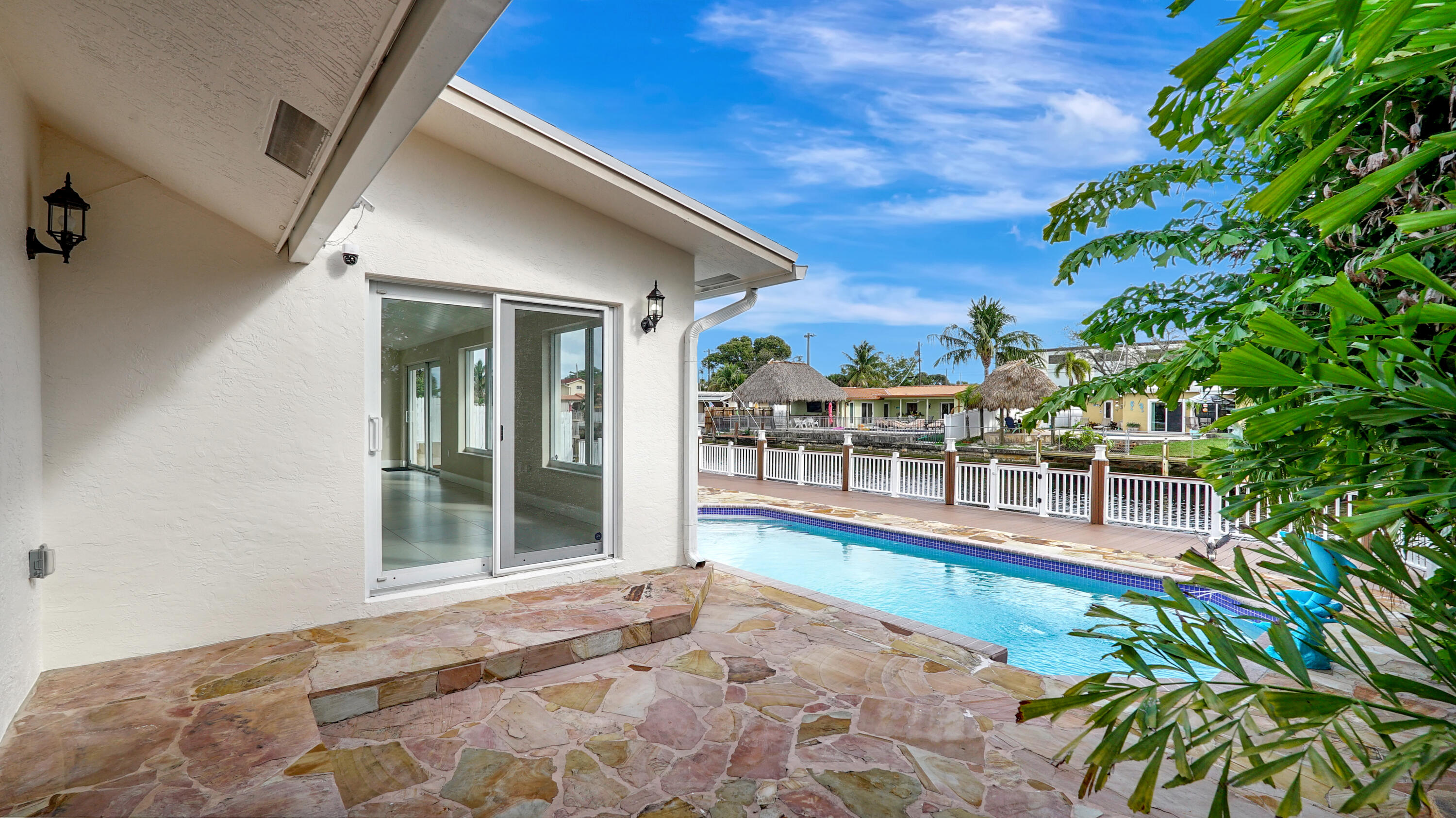 CORAL RIDGE ISLES - Residential Lease