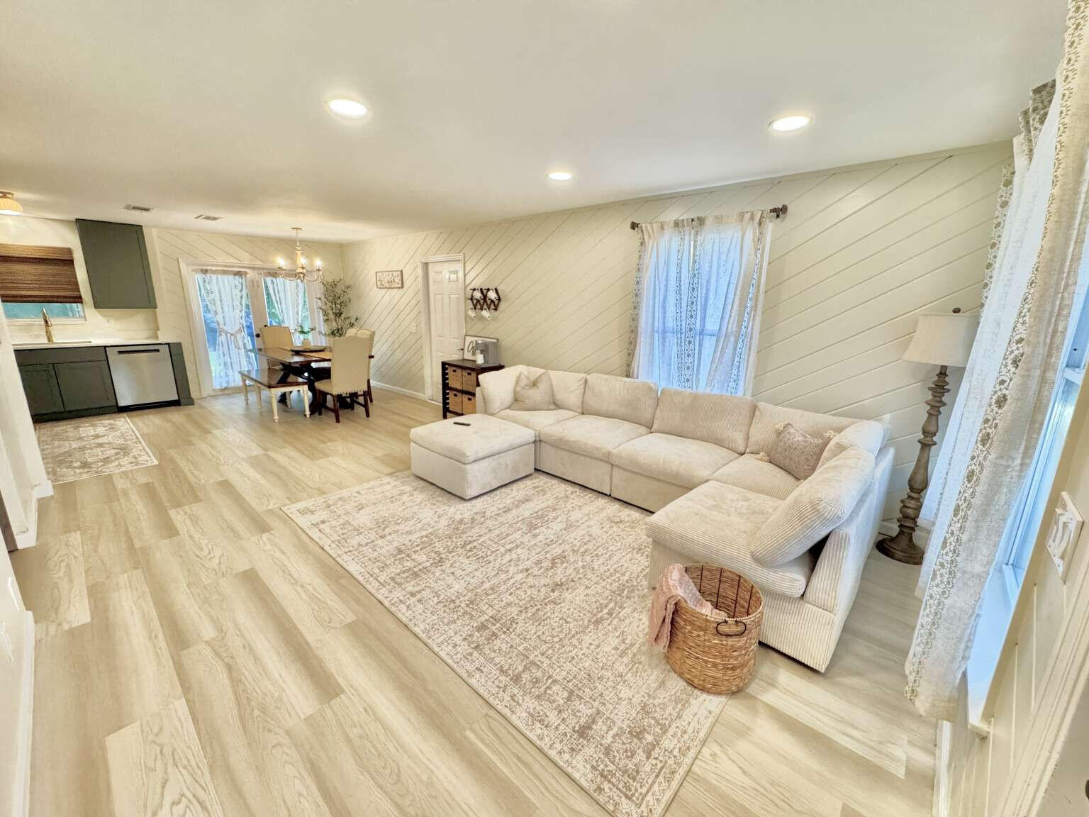 Acreage & Unrec - Residential