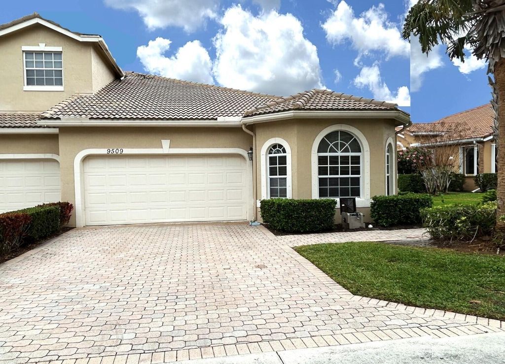 Photo of 9509 Crooked Stick Lane, Port Saint Lucie, FL 34986 (MLS # R10948992)