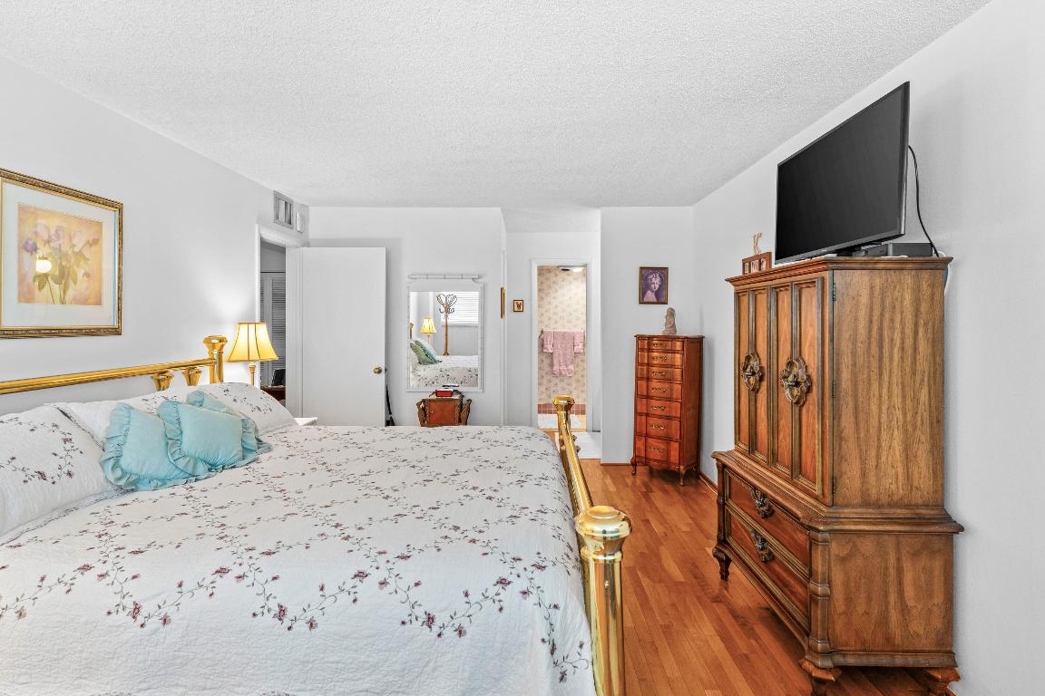 PORT DE MER CONDO - Residential