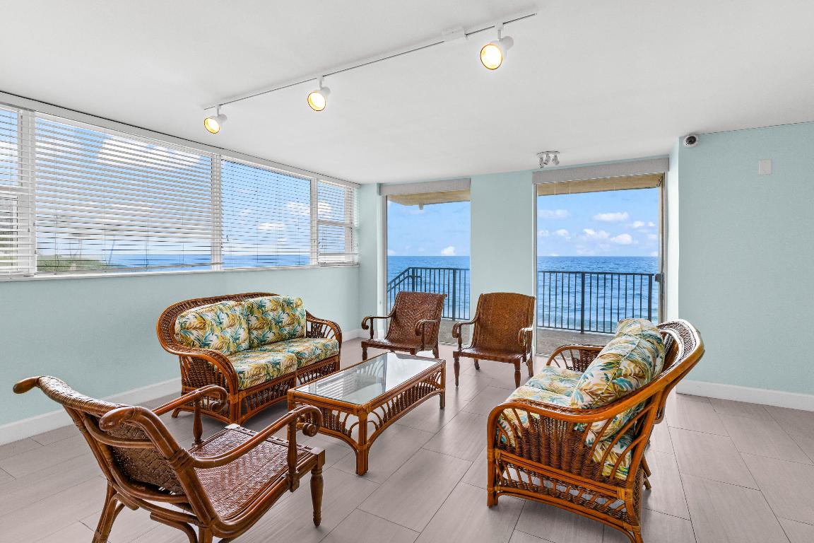 PORT DE MER CONDO - Residential