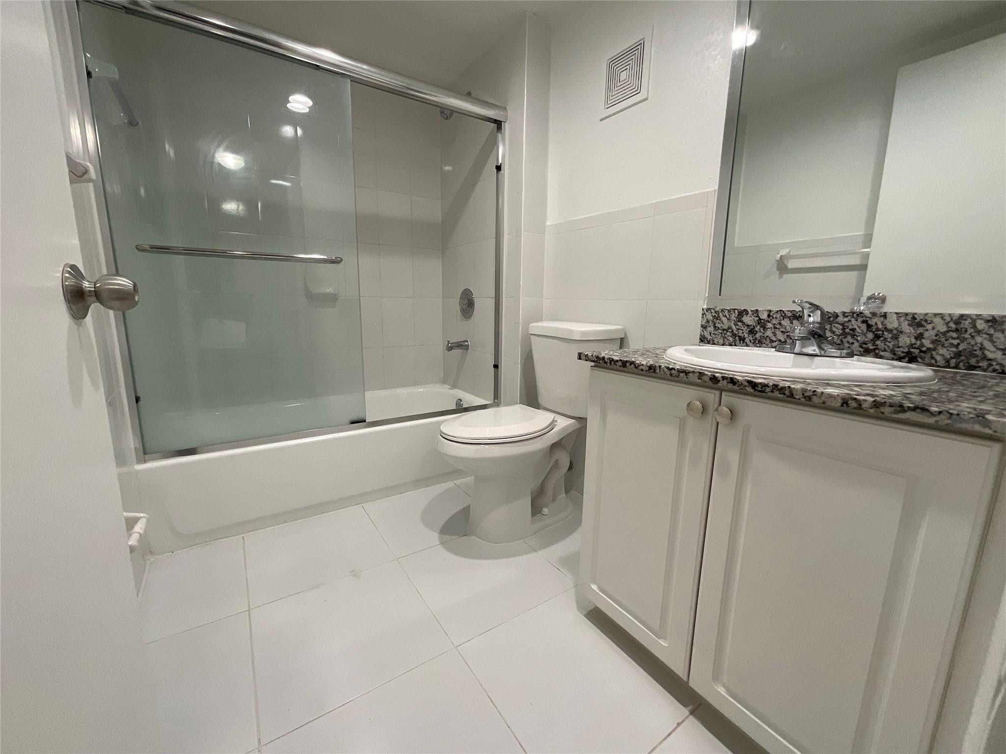 Aventura Harbor - Residential Lease