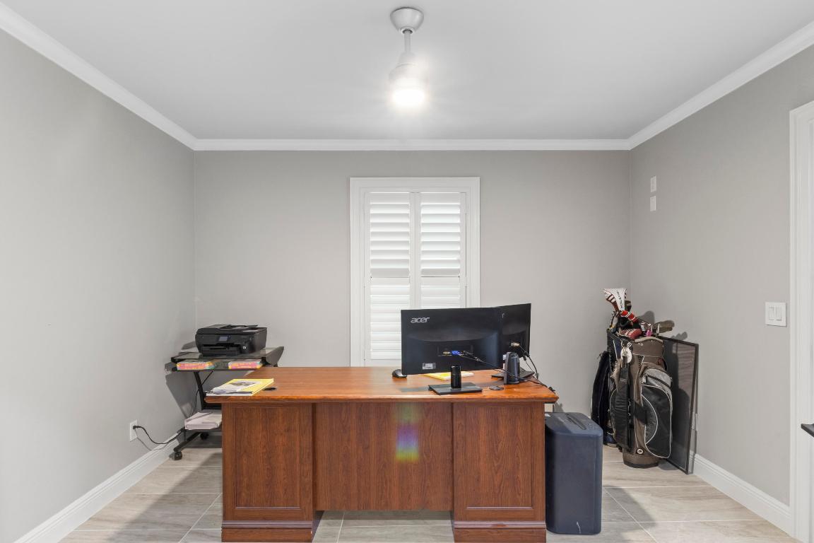 Pine Shadows Air Park - Residential