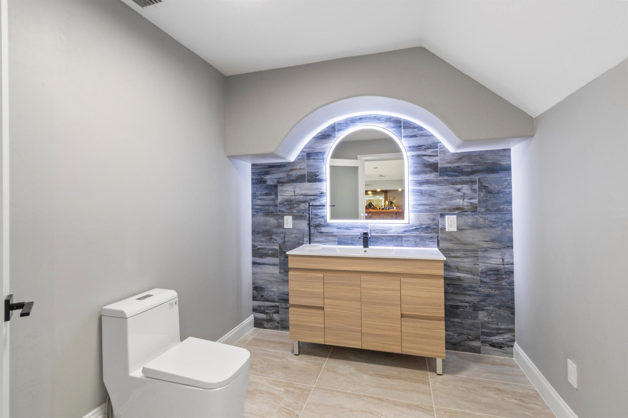 Pine Shadows Air Park - Residential