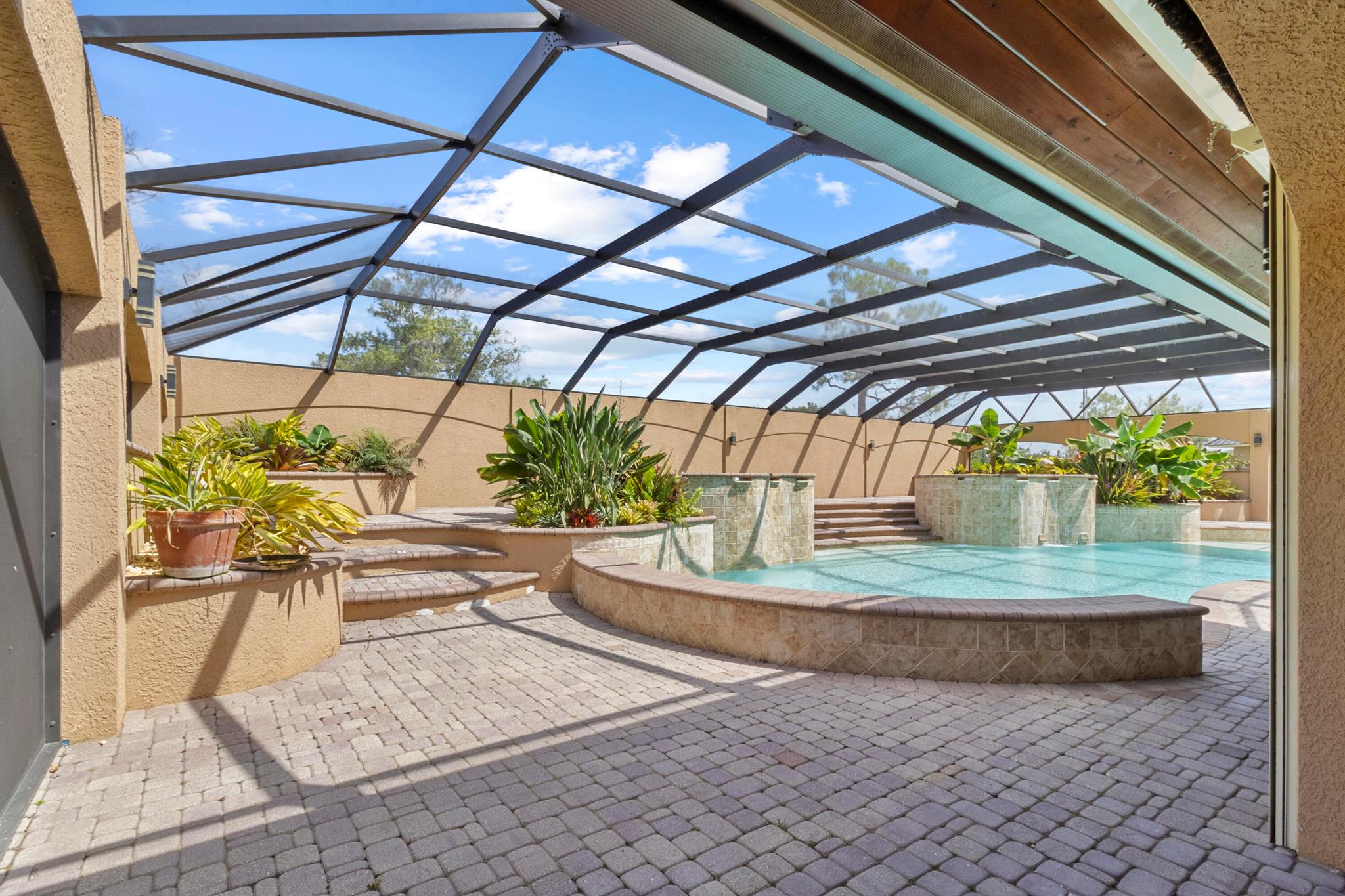 Pine Shadows Air Park - Residential