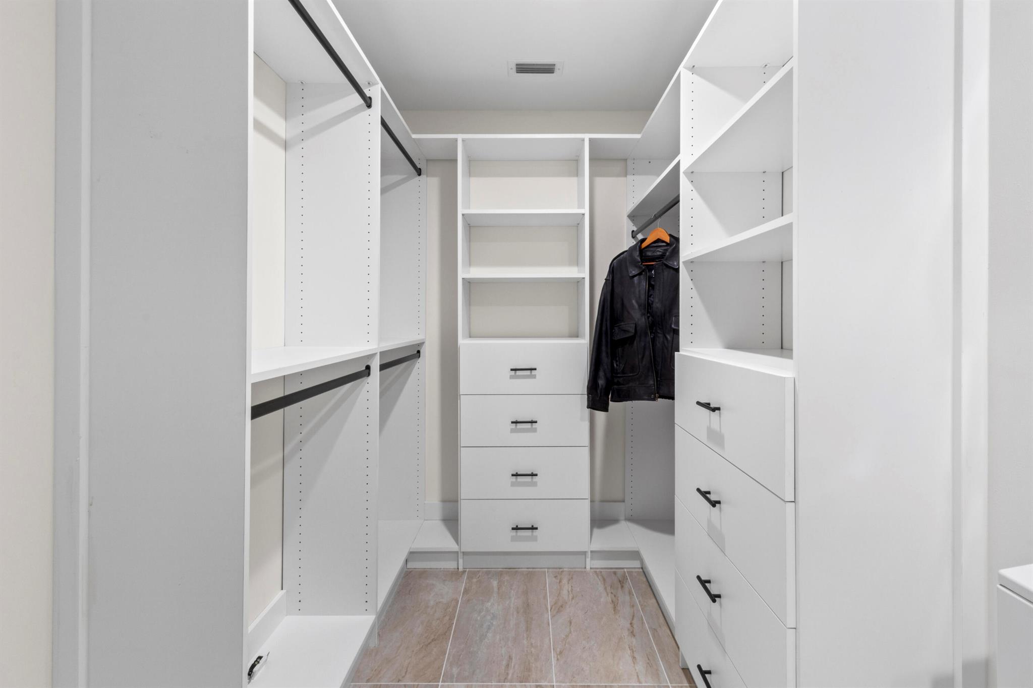 Pine Shadows Air Park - Residential