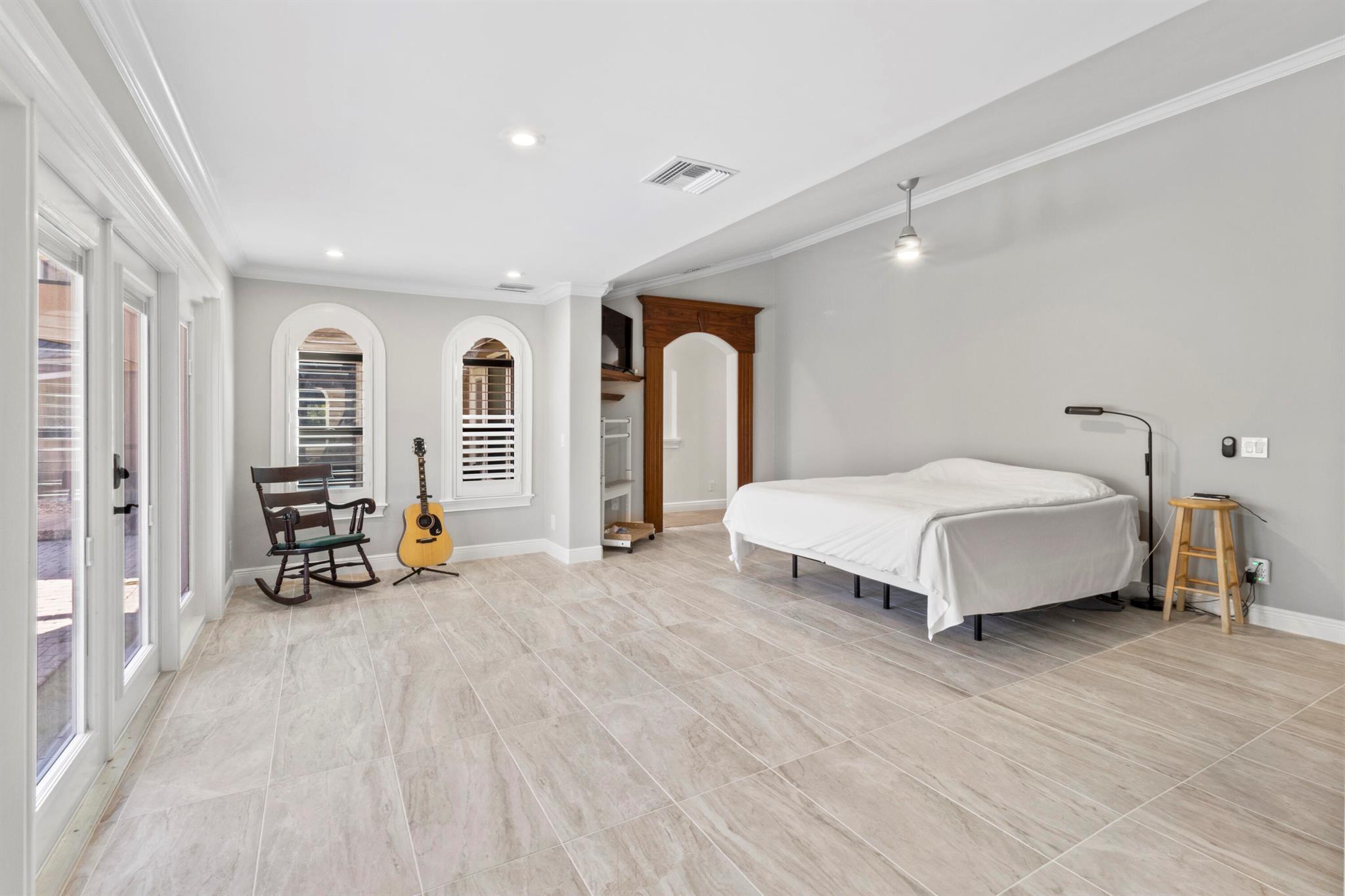 Pine Shadows Air Park - Residential