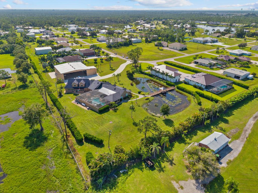 Pine Shadows Air Park - Residential