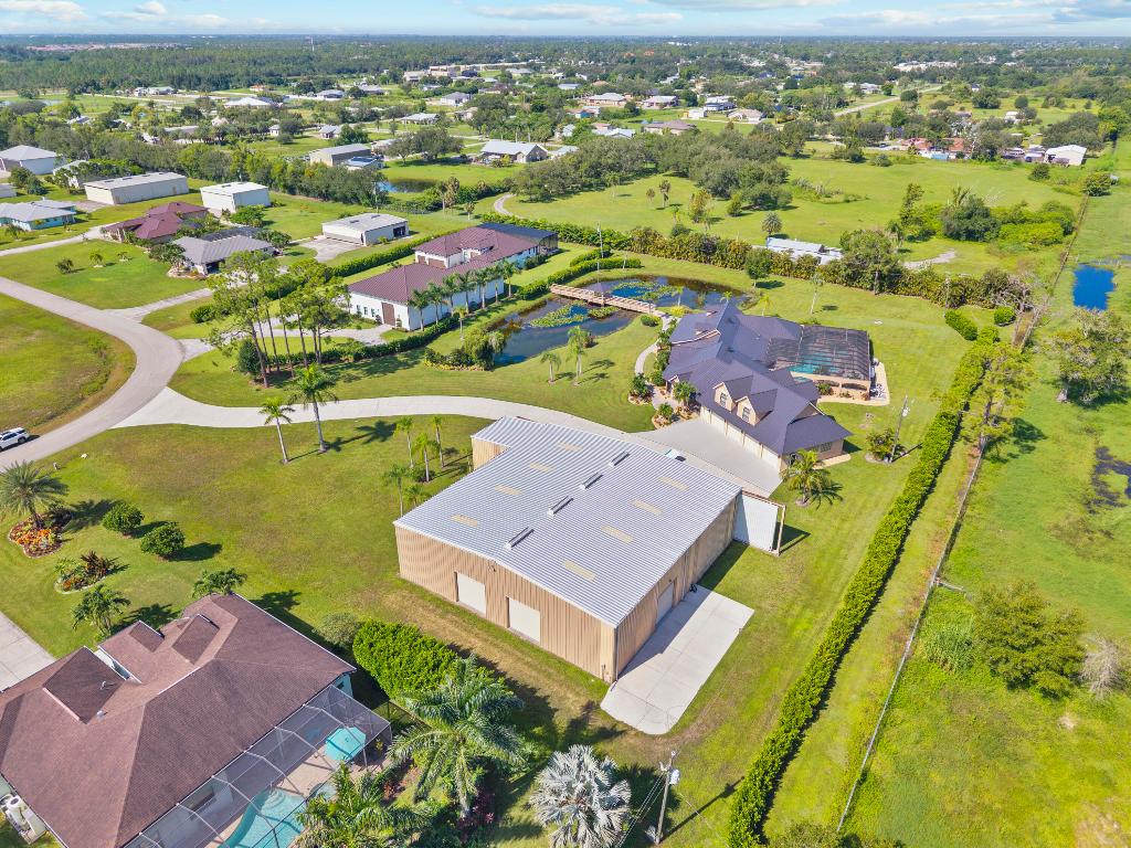 Pine Shadows Air Park - Residential