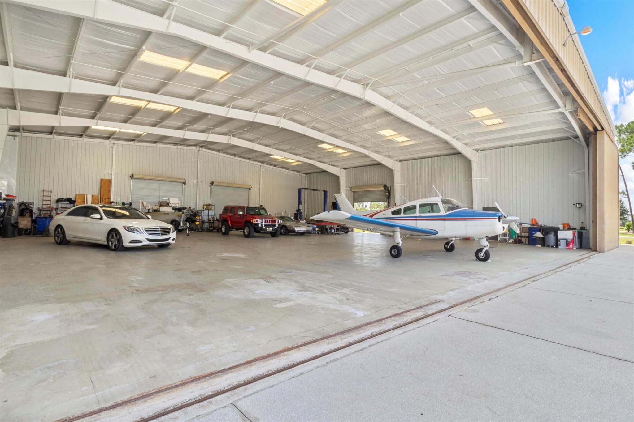 Pine Shadows Air Park - Residential