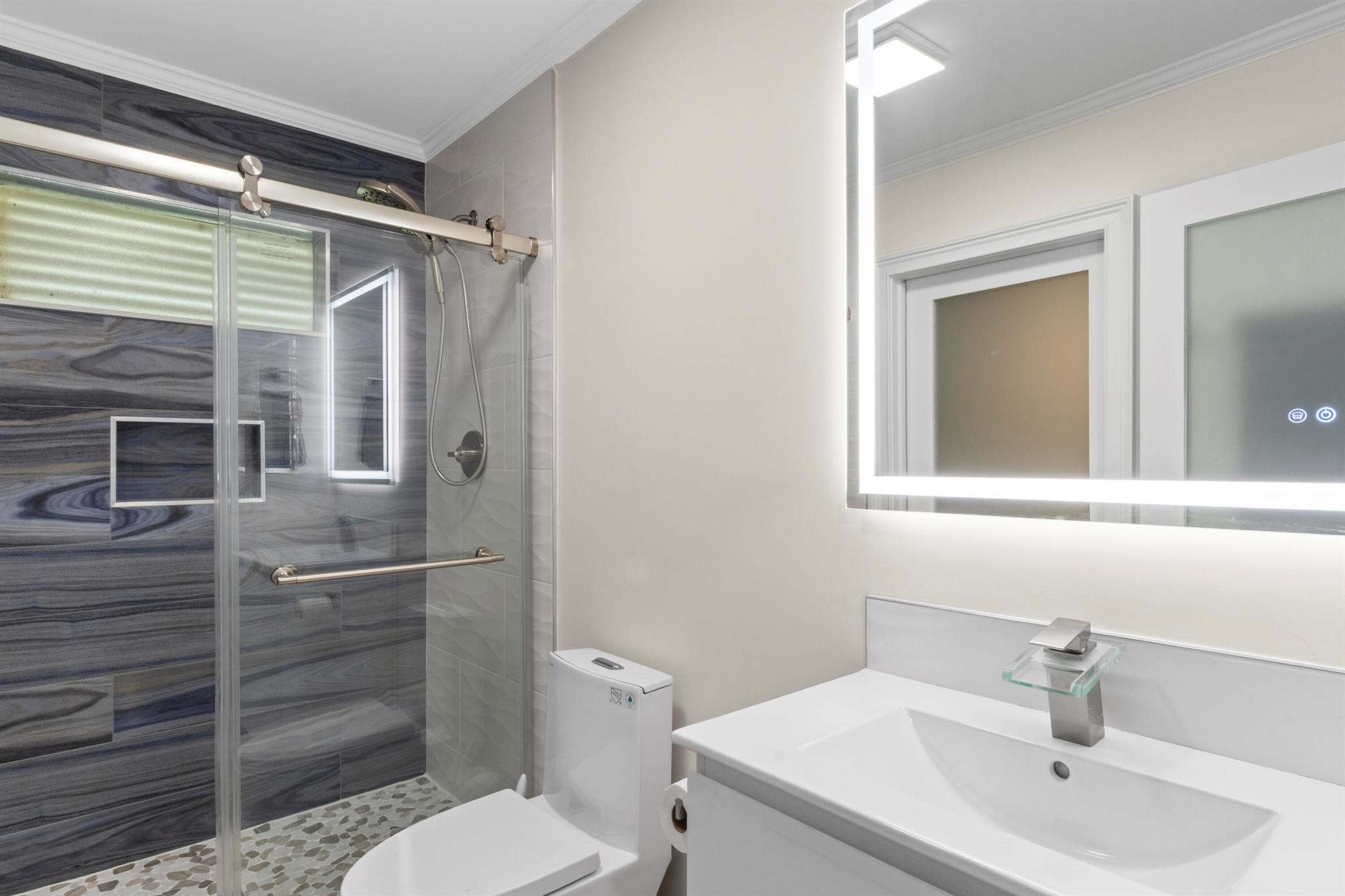 Pine Shadows Air Park - Residential