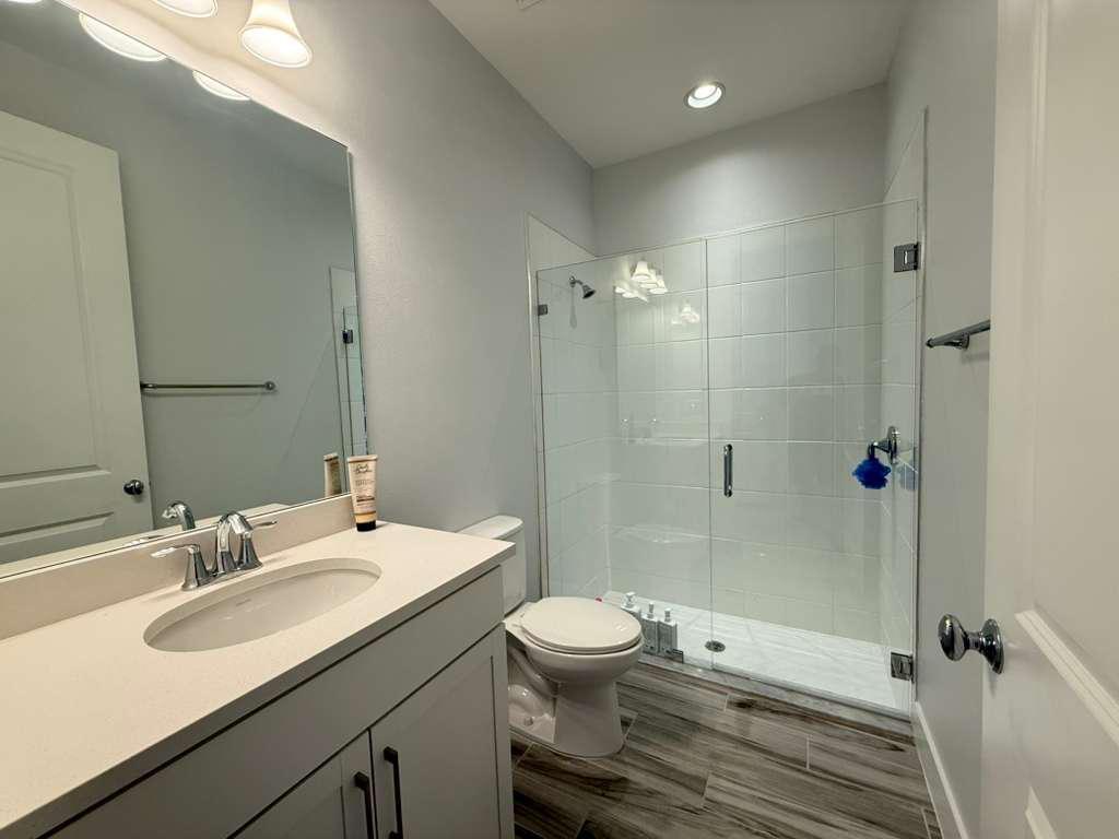 ALTON NEIGHBORHOOD - Residential