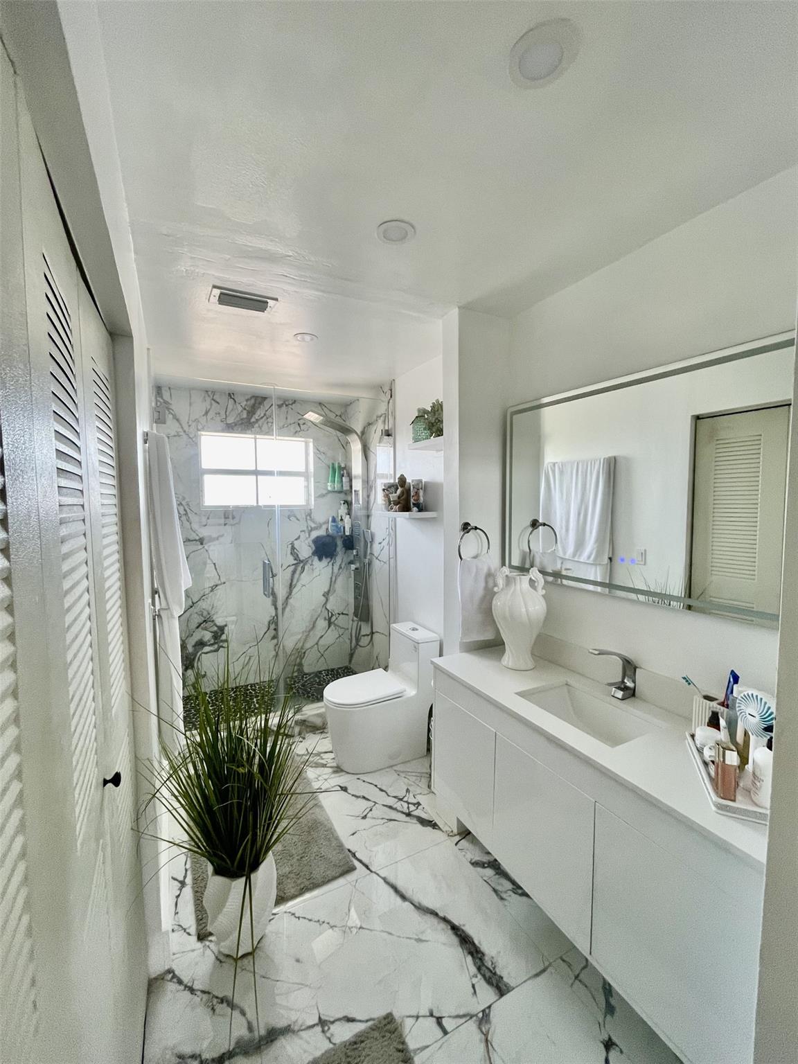 Chapel Trail II 112-16 B - Residential