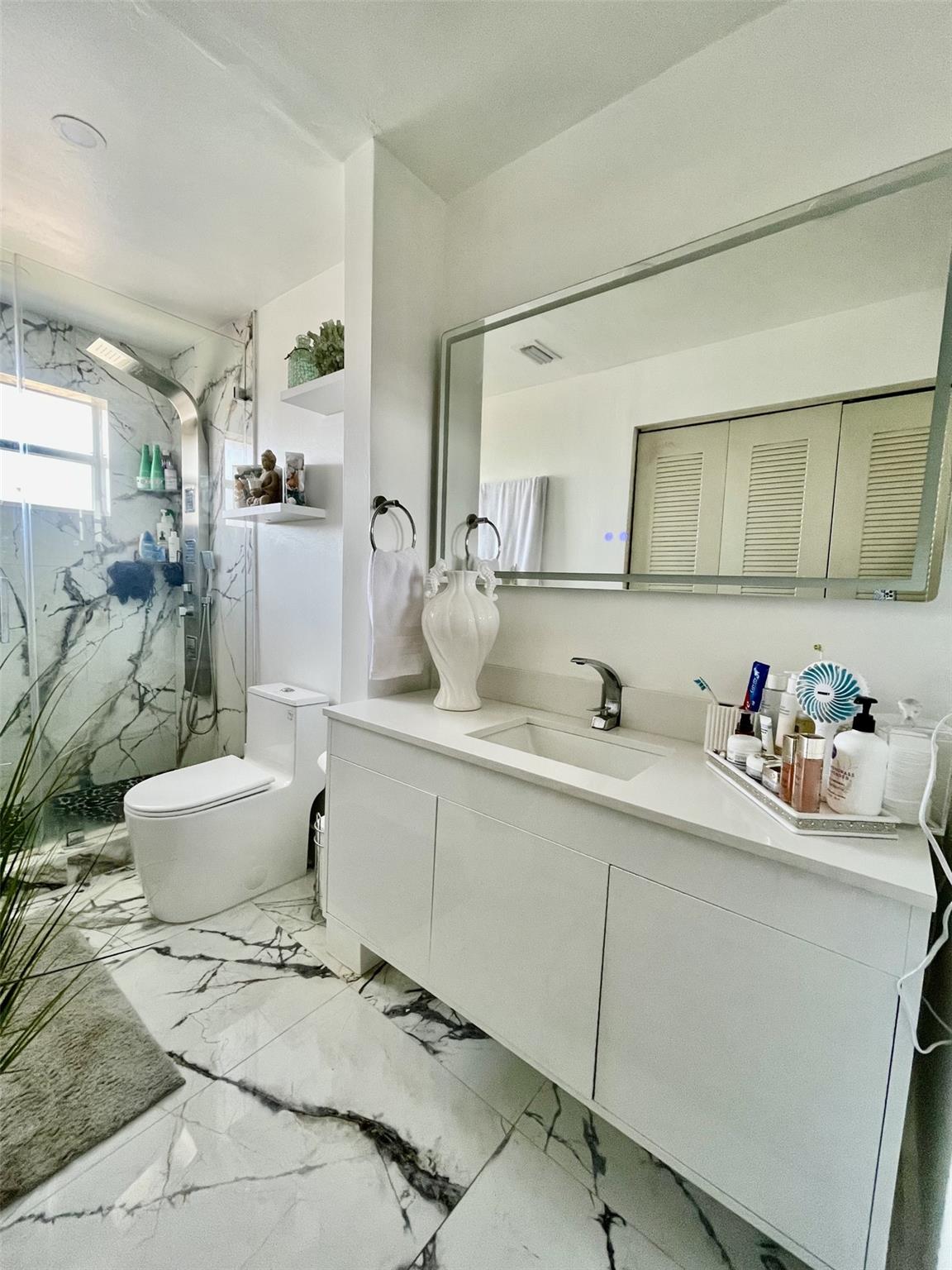 Chapel Trail II 112-16 B - Residential