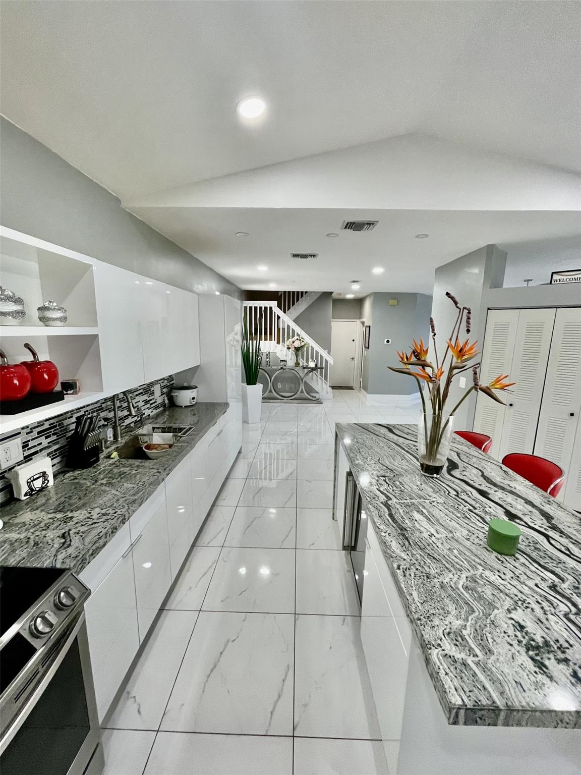 Chapel Trail II 112-16 B - Residential