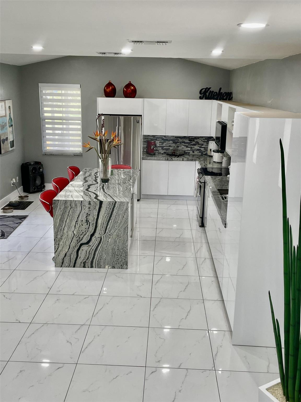 Chapel Trail II 112-16 B - Residential