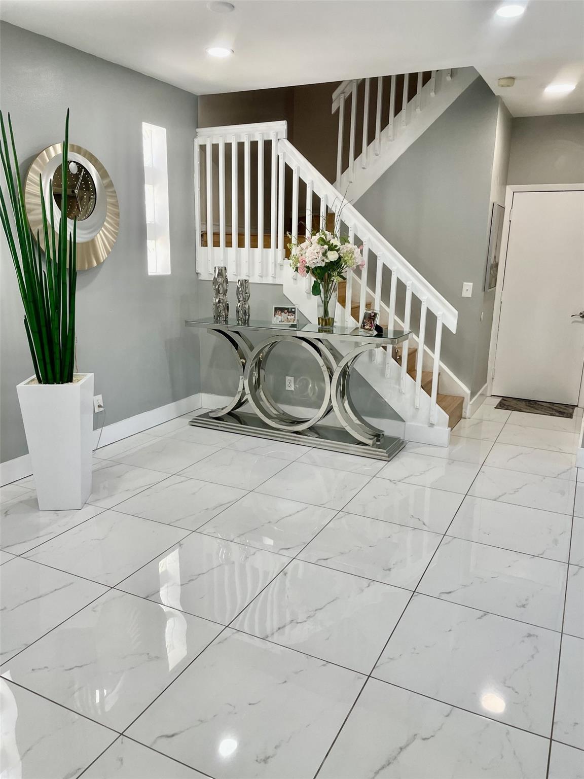 Chapel Trail II 112-16 B - Residential