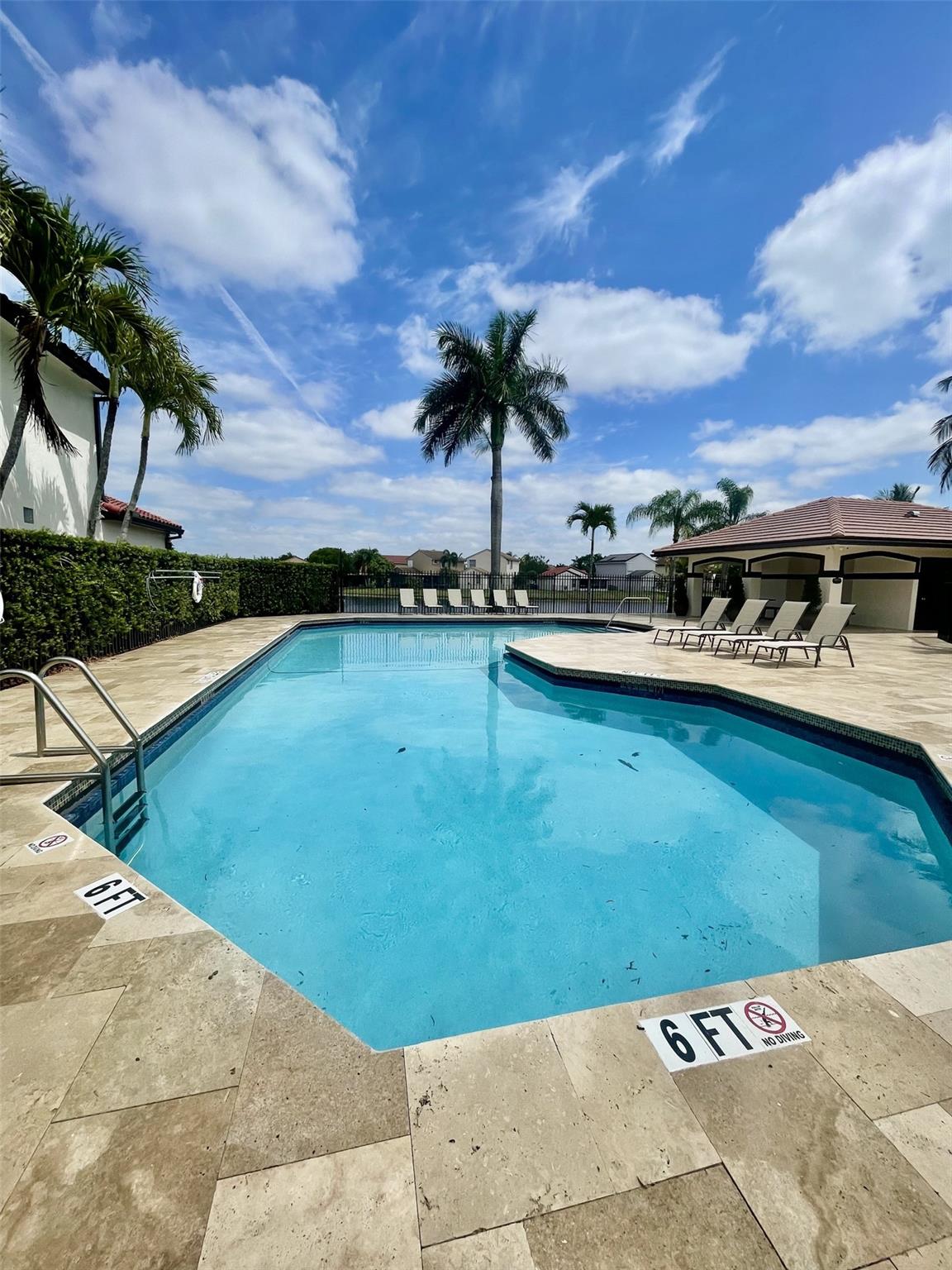 Chapel Trail II 112-16 B - Residential