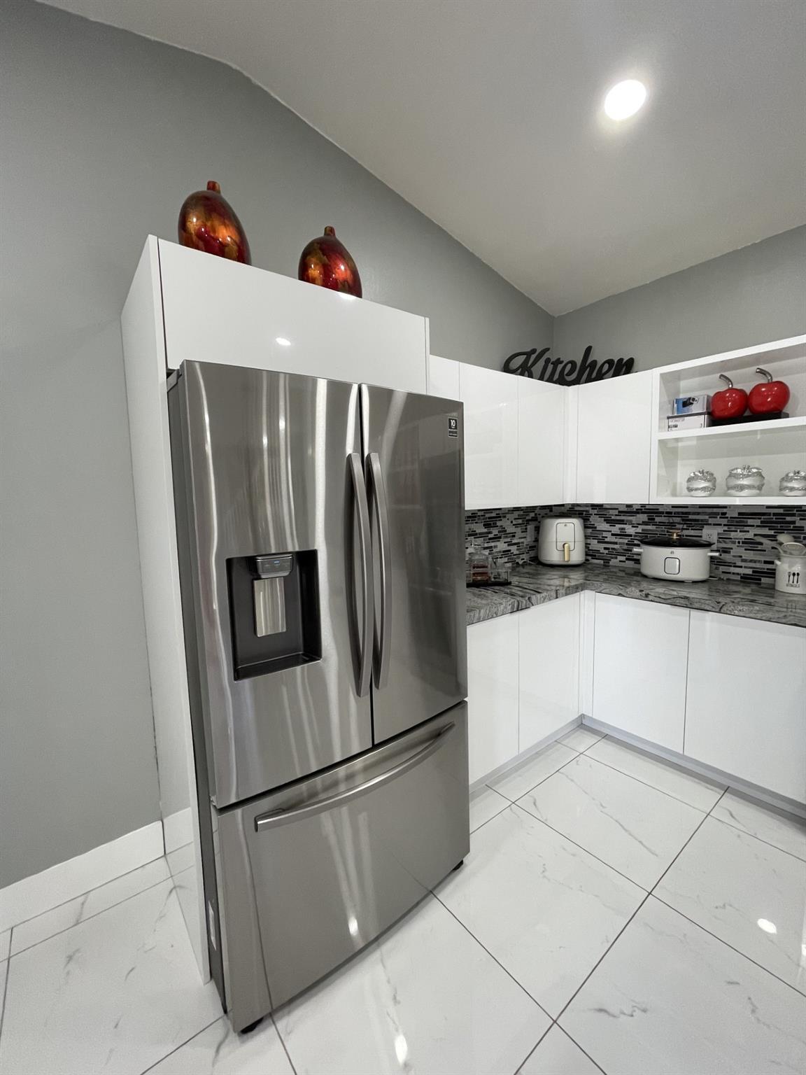 Chapel Trail II 112-16 B - Residential
