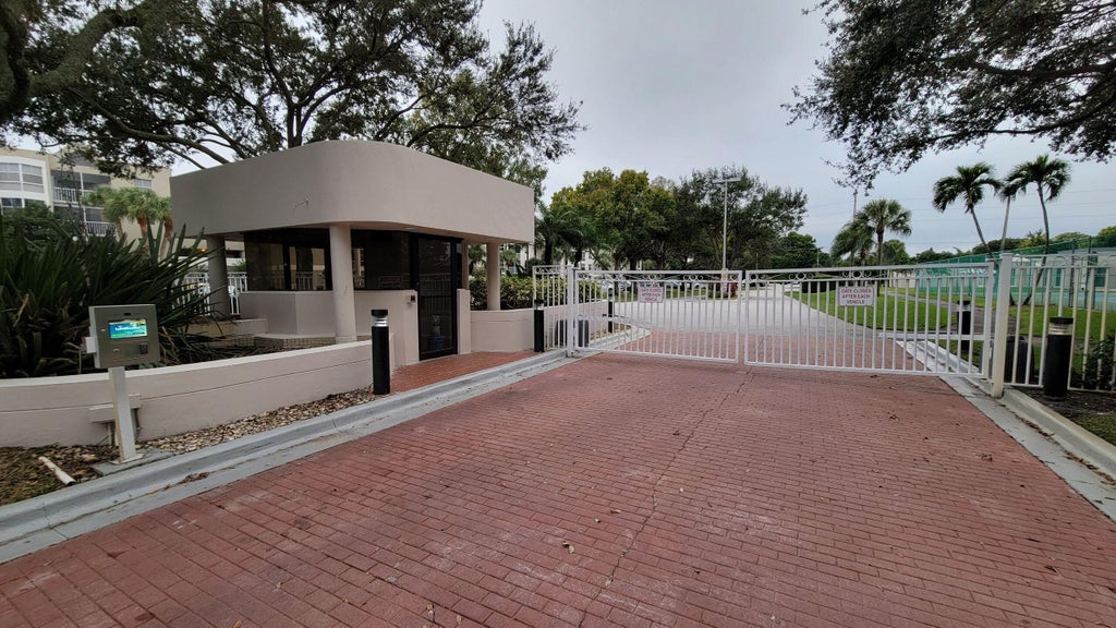 Photo of 5936 Morningstar Circle #202, Delray Beach, FL 33484 (MLS # B26081066)