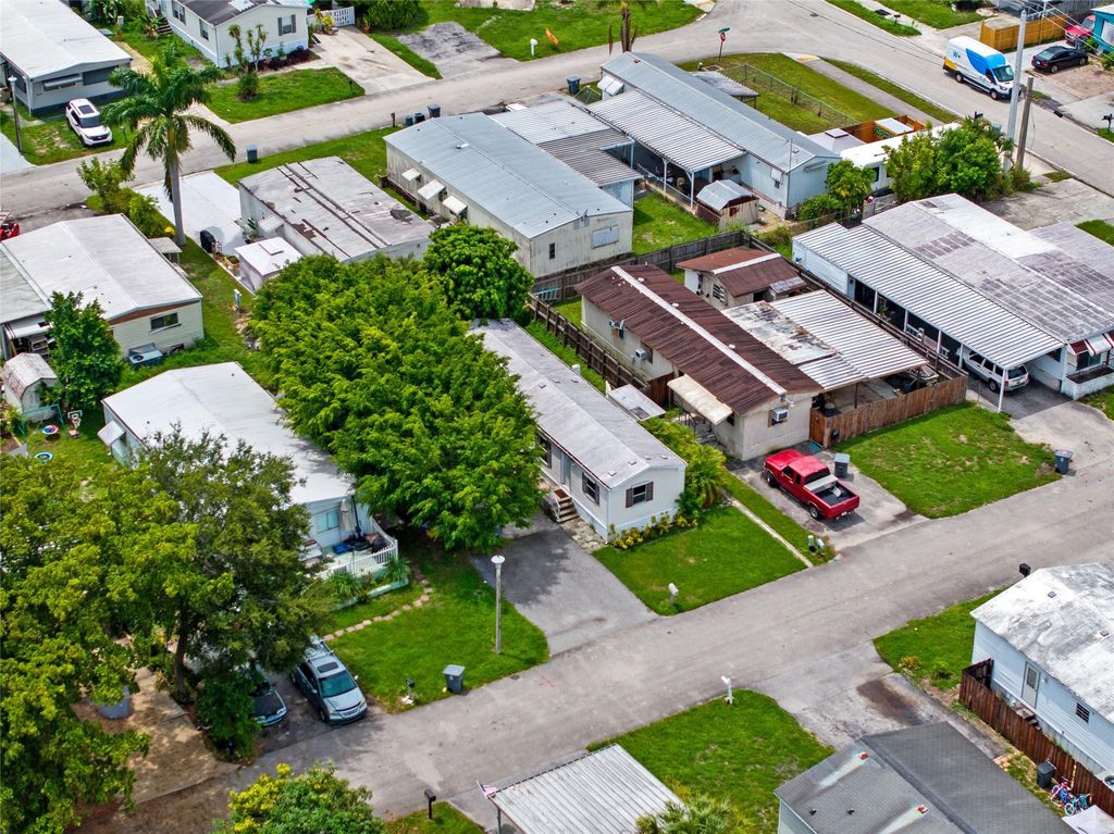 Photo of 11908 Cove Place, Boca Raton, FL 33428 (MLS # F10516246)