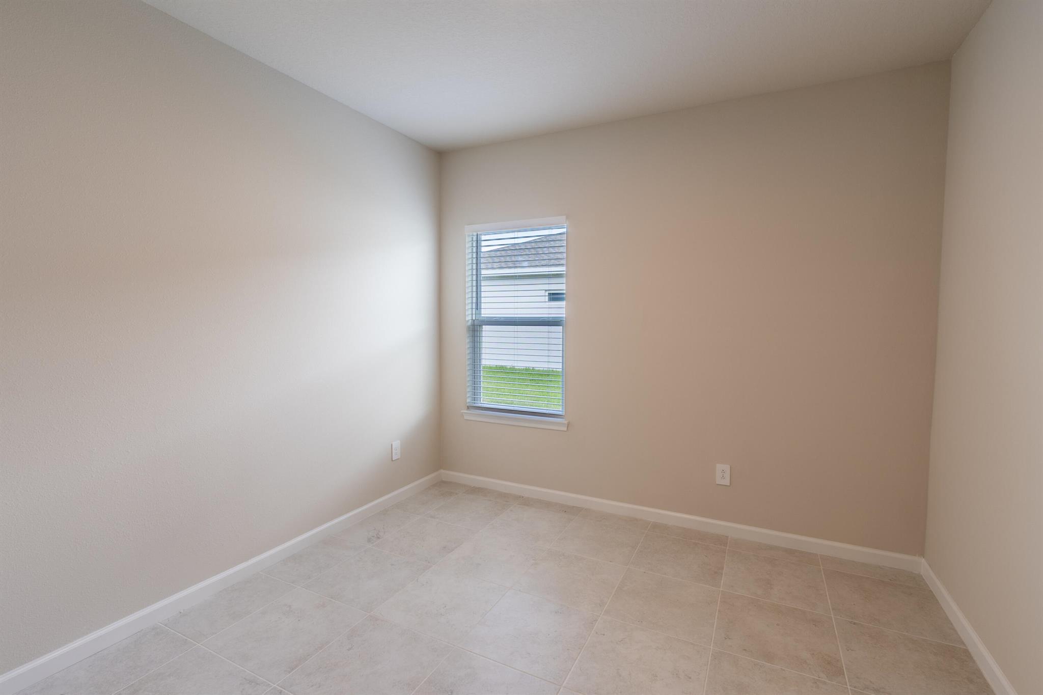 LOST TREE PRESERVE PD PHA - Residential Lease